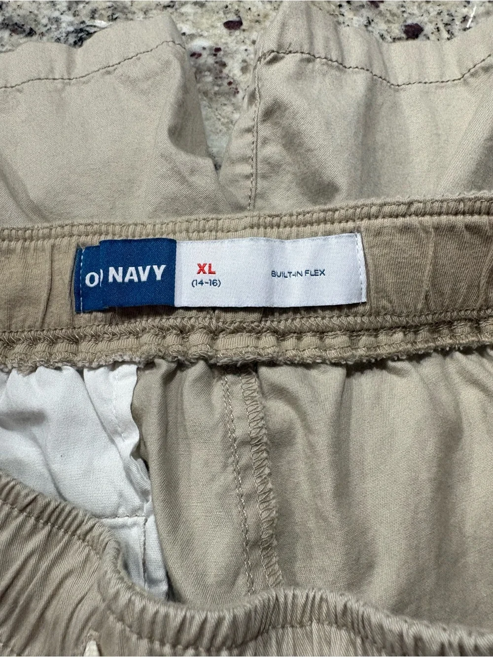 Old Navy khaki pull on shorts built-in flex boys XL 14-16 GUC